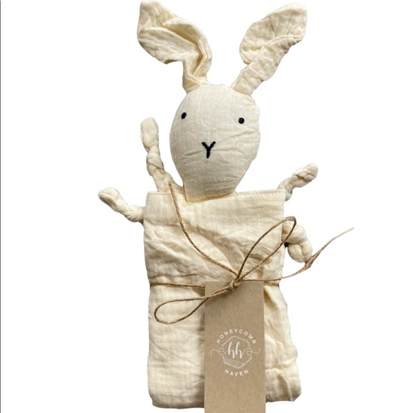 Honeycomb Haven Other - ⭐️ BOGO ⭐️ HP-Hoppy the Bunny Muslin Lovey